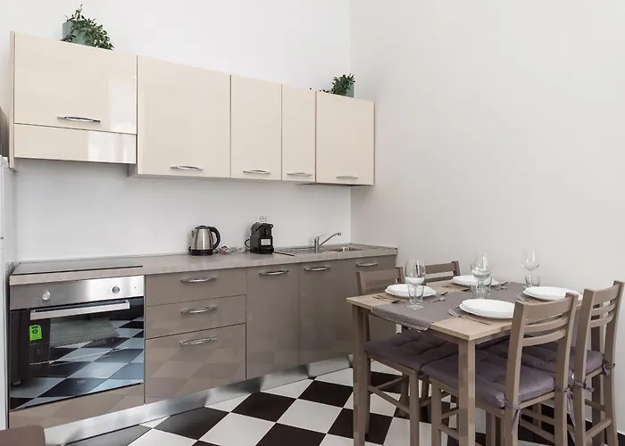 Apartamento L'acquario Del Principe, Vicoli, Porto E Lanterna *