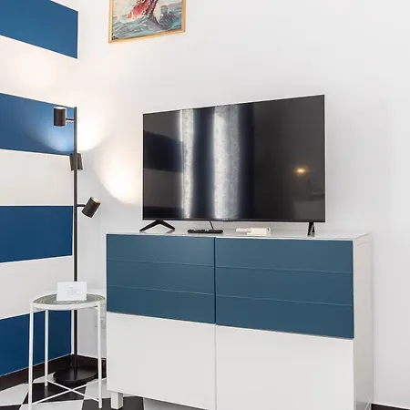 L'acquario Del Principe, Vicoli, Porto E Lanterna Apartment *
